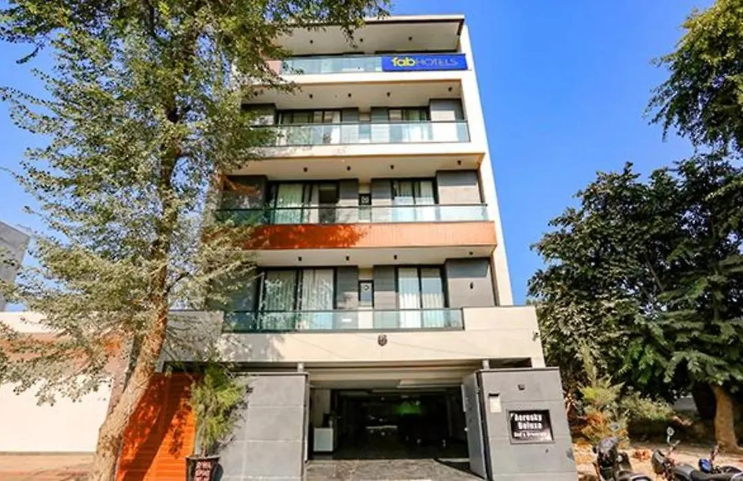 Fabexpress Aerosky Deluxe - Nr Yashobhoomi Convention Centre-1